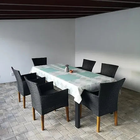 Daire Apartmam Zdirecky Dul *